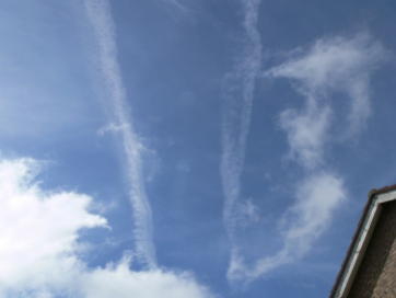 chemtrail geoengineering north east England 17th May 2019
